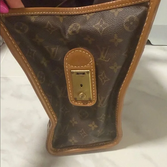 Louis Vuitton Tan and Brown Monogram Briefcase VINTAGE - Picture 4 of 16
